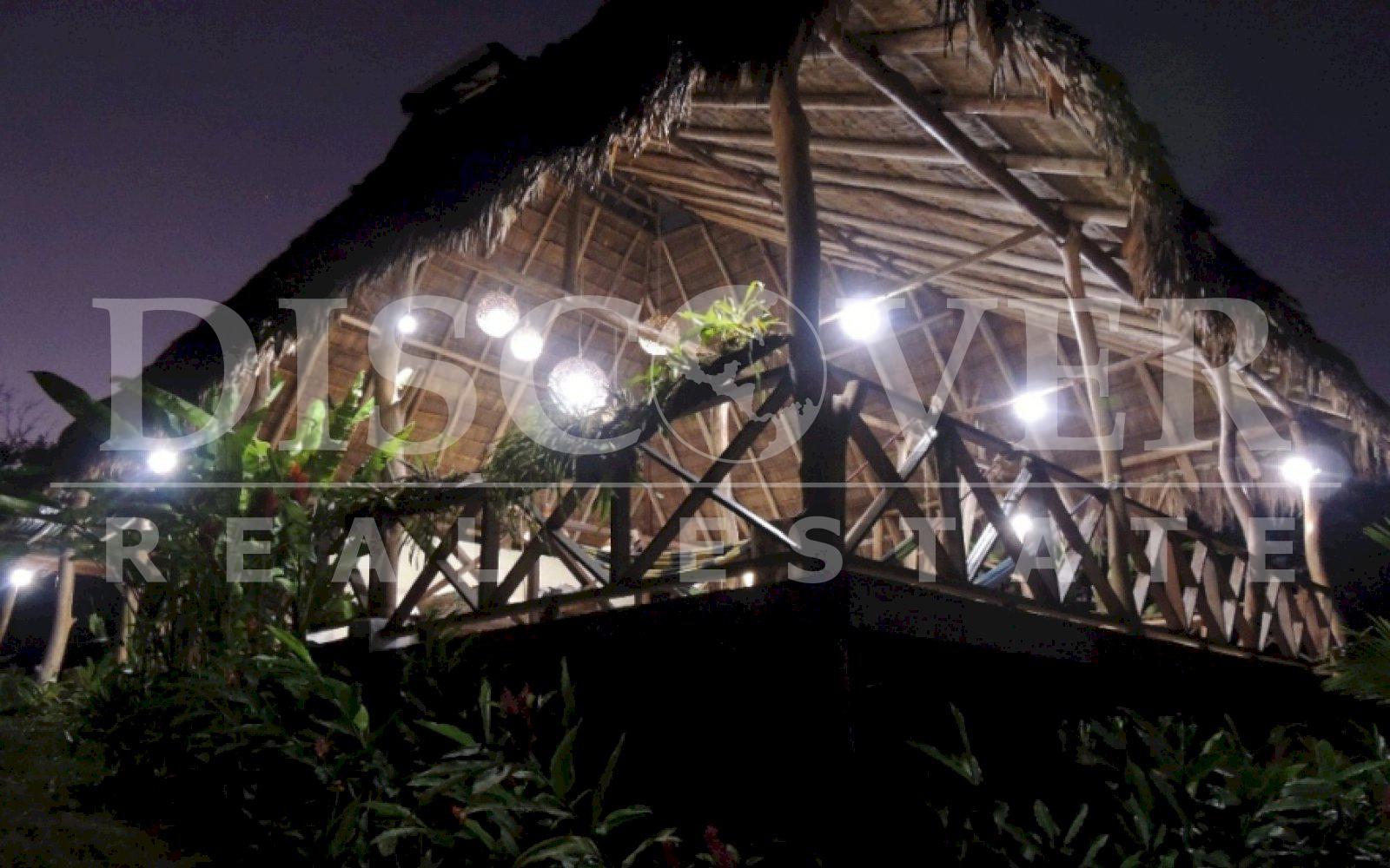 https://images.discovernica.com/propiedad/1600/070D26D2_6257_458E_93E3_615767F58A93.jpeg