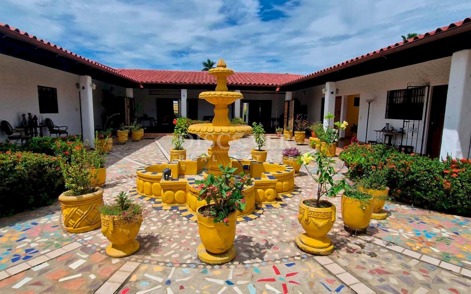  House for sale in Bolonia