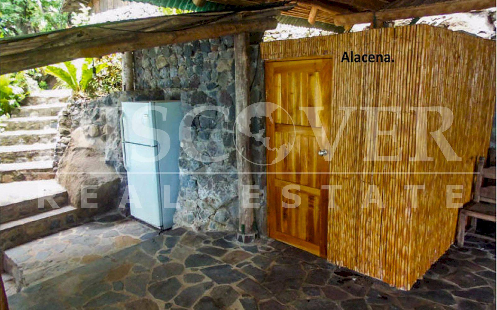 https://images.discovernica.com/propiedad/1600/11221ocho.jpg