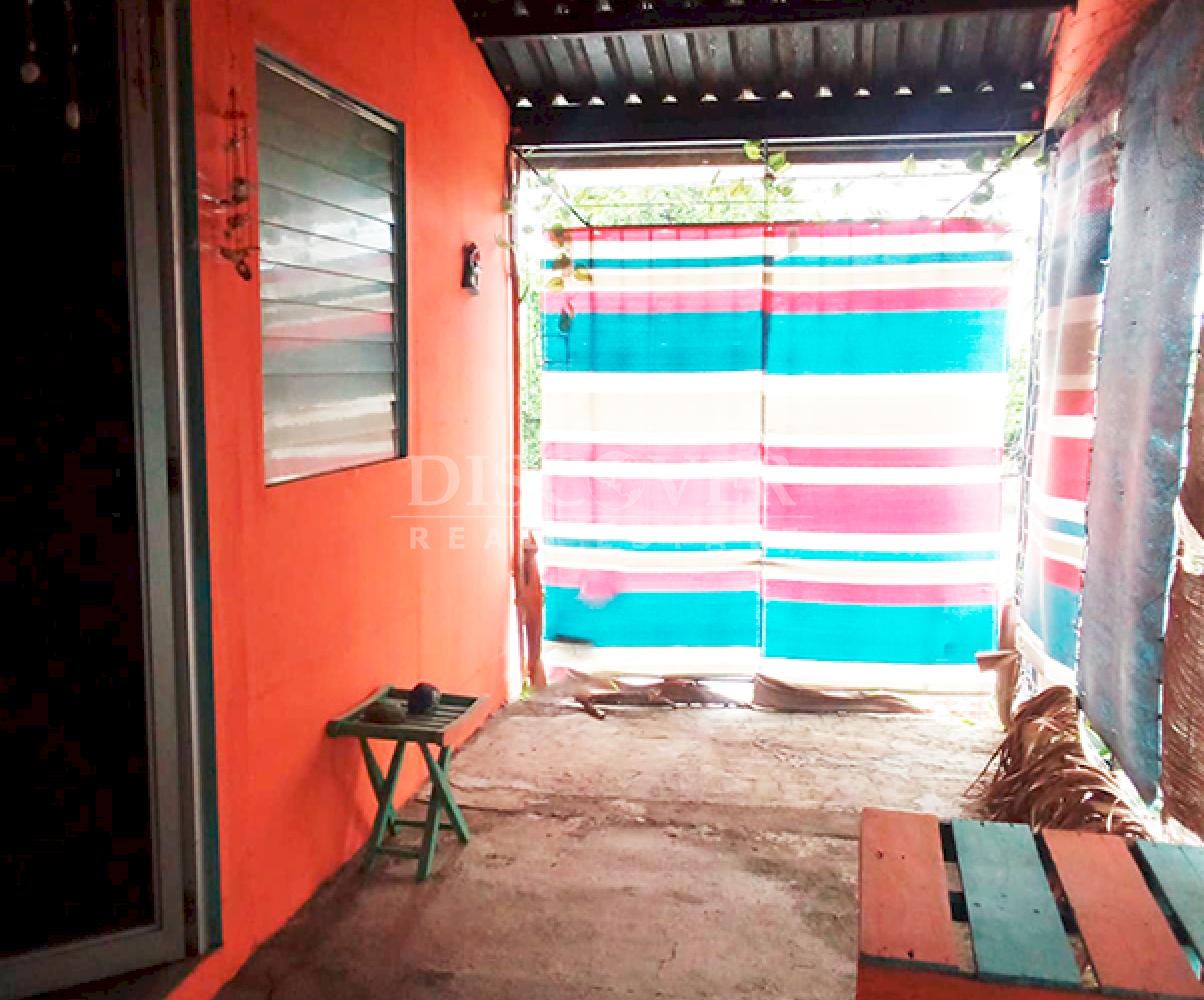 House for sale in Pista Larreynaga - Versatile use