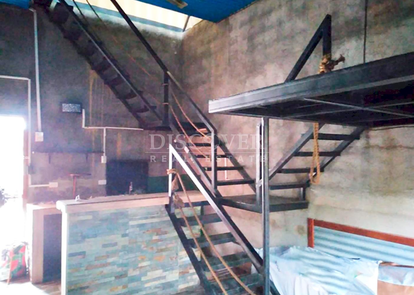 House for sale in Pista Larreynaga - Versatile use