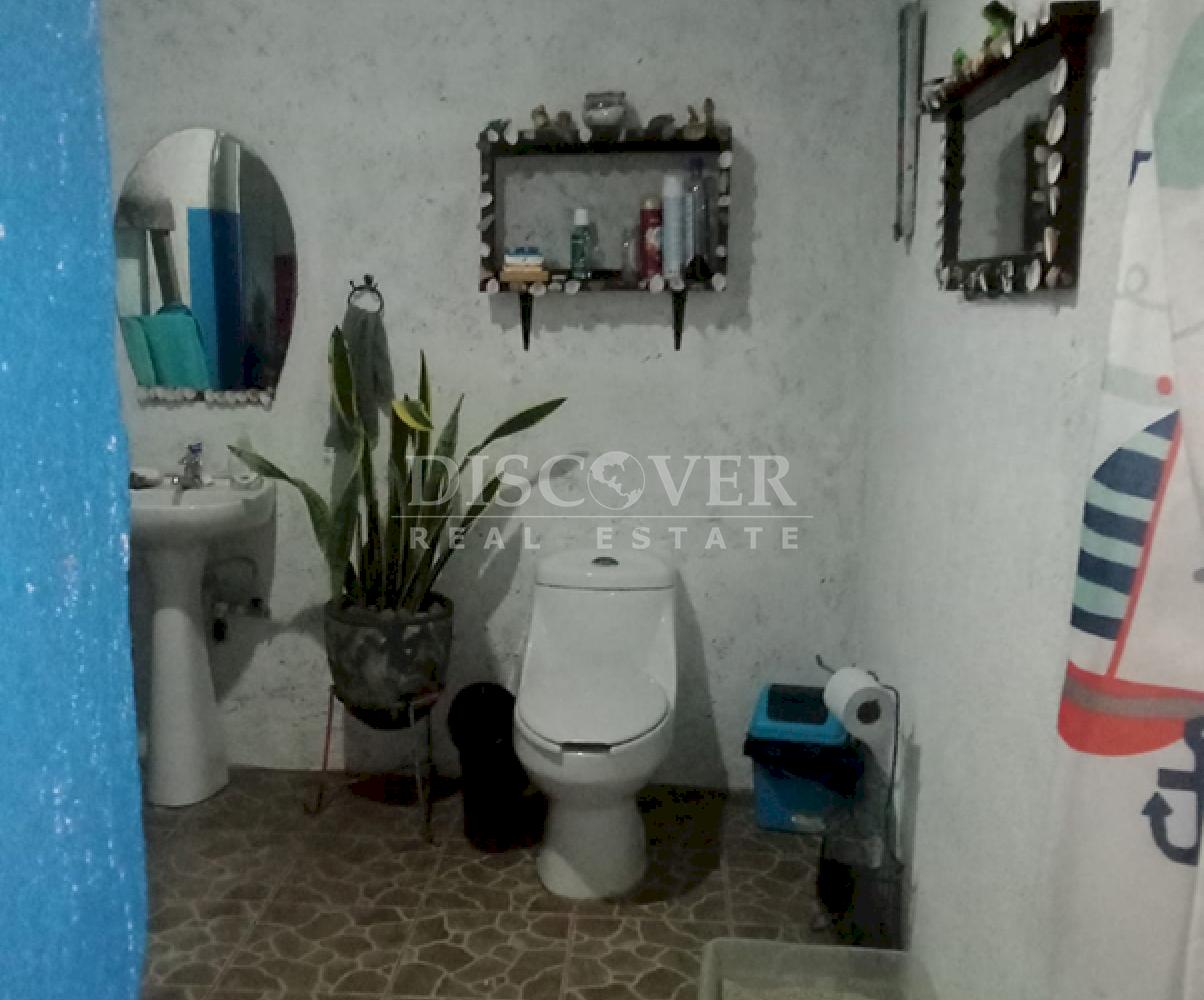 House for sale in Pista Larreynaga - Versatile use