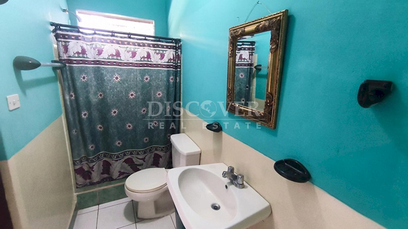 House for rent ideal for a business, in Las Colinas