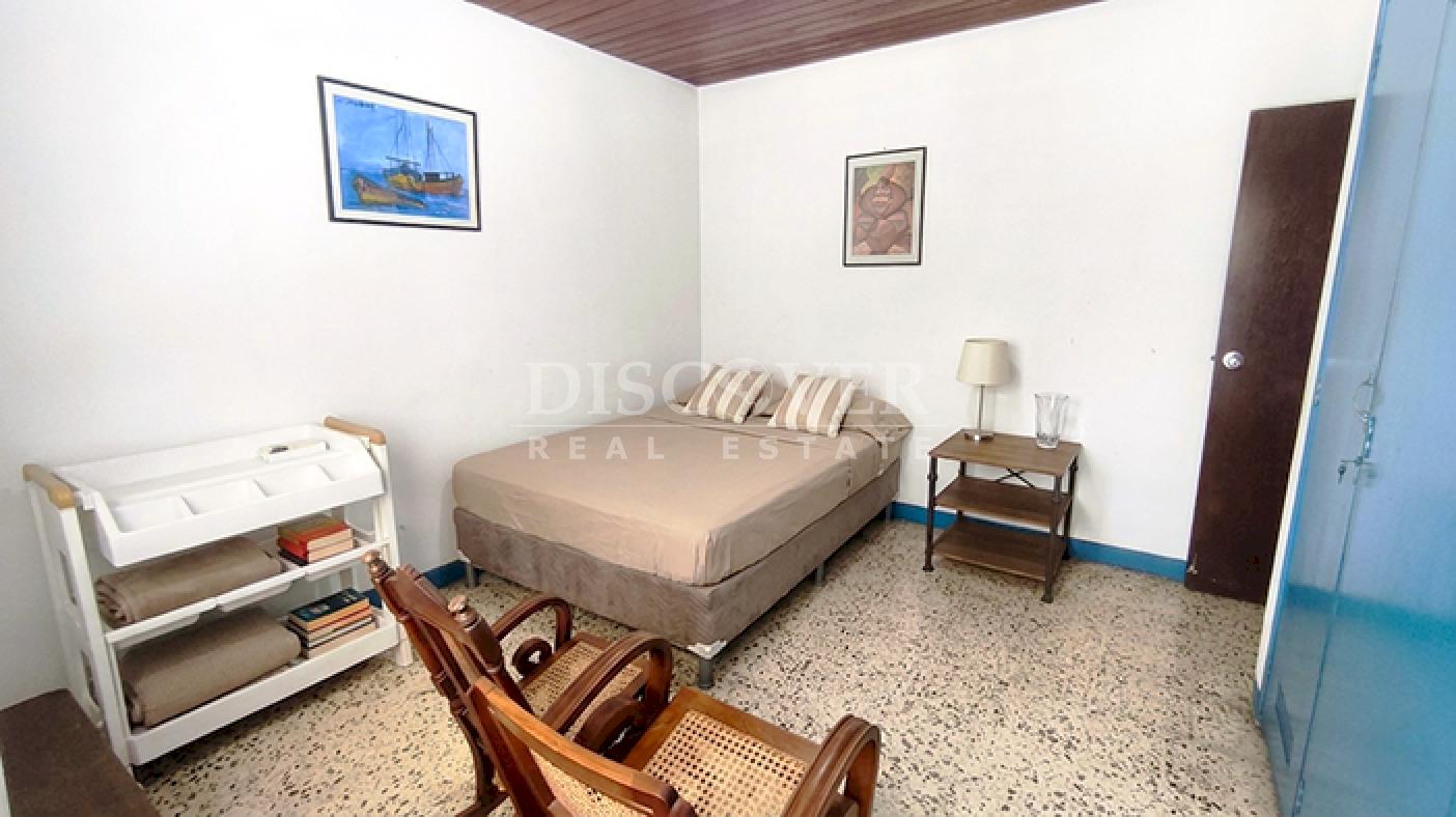 House for rent ideal for a business, in Las Colinas