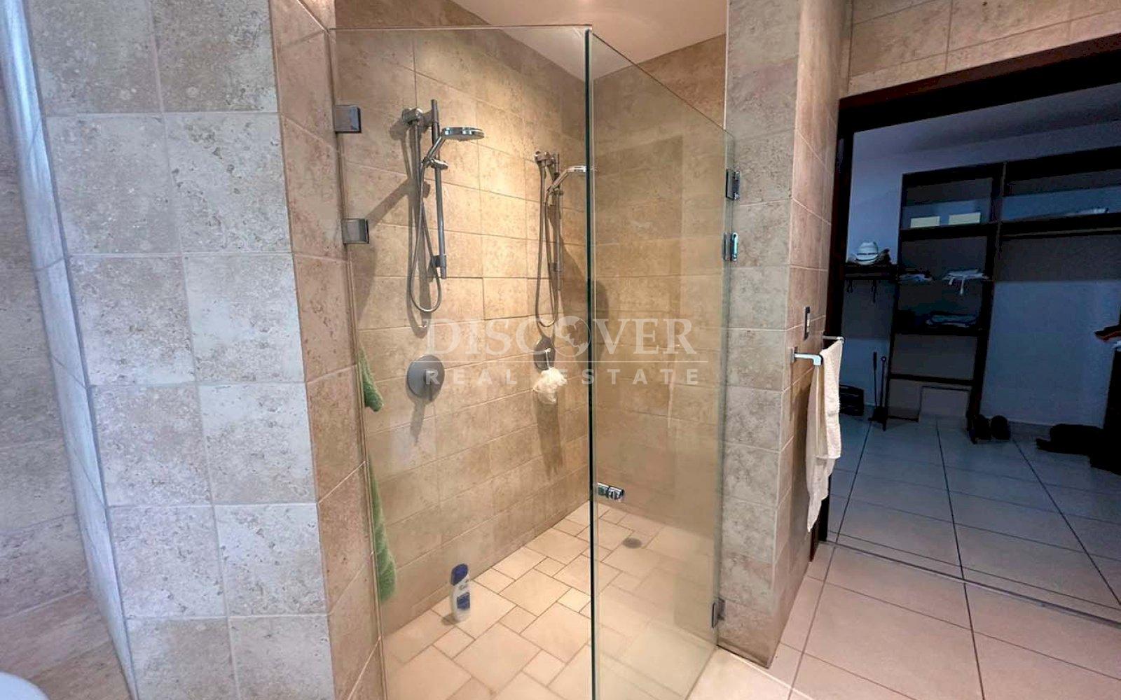  House for sale in Villa Fontana