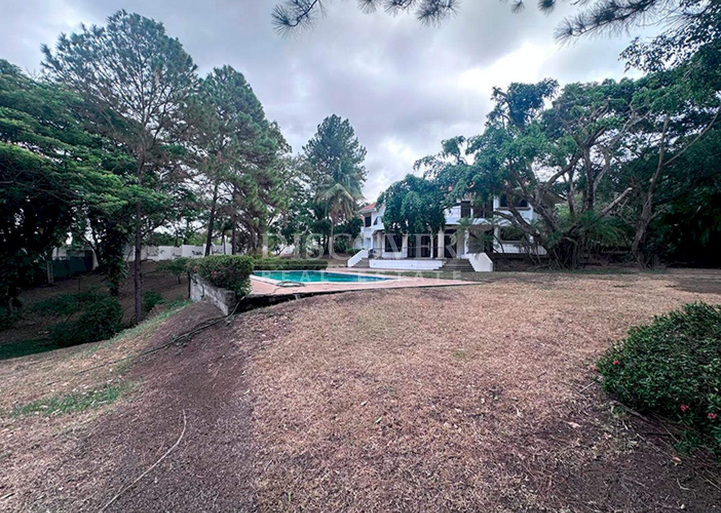 House for sale/rent in Villa Fontana with spectacular lake views 