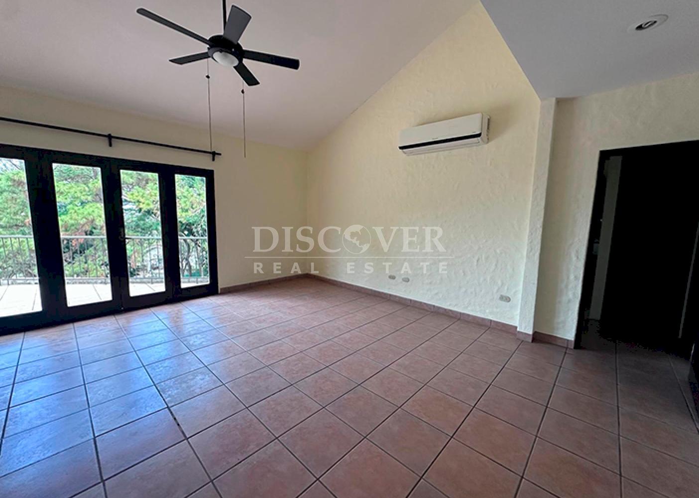 House for sale/rent in Villa Fontana with spectacular lake views 