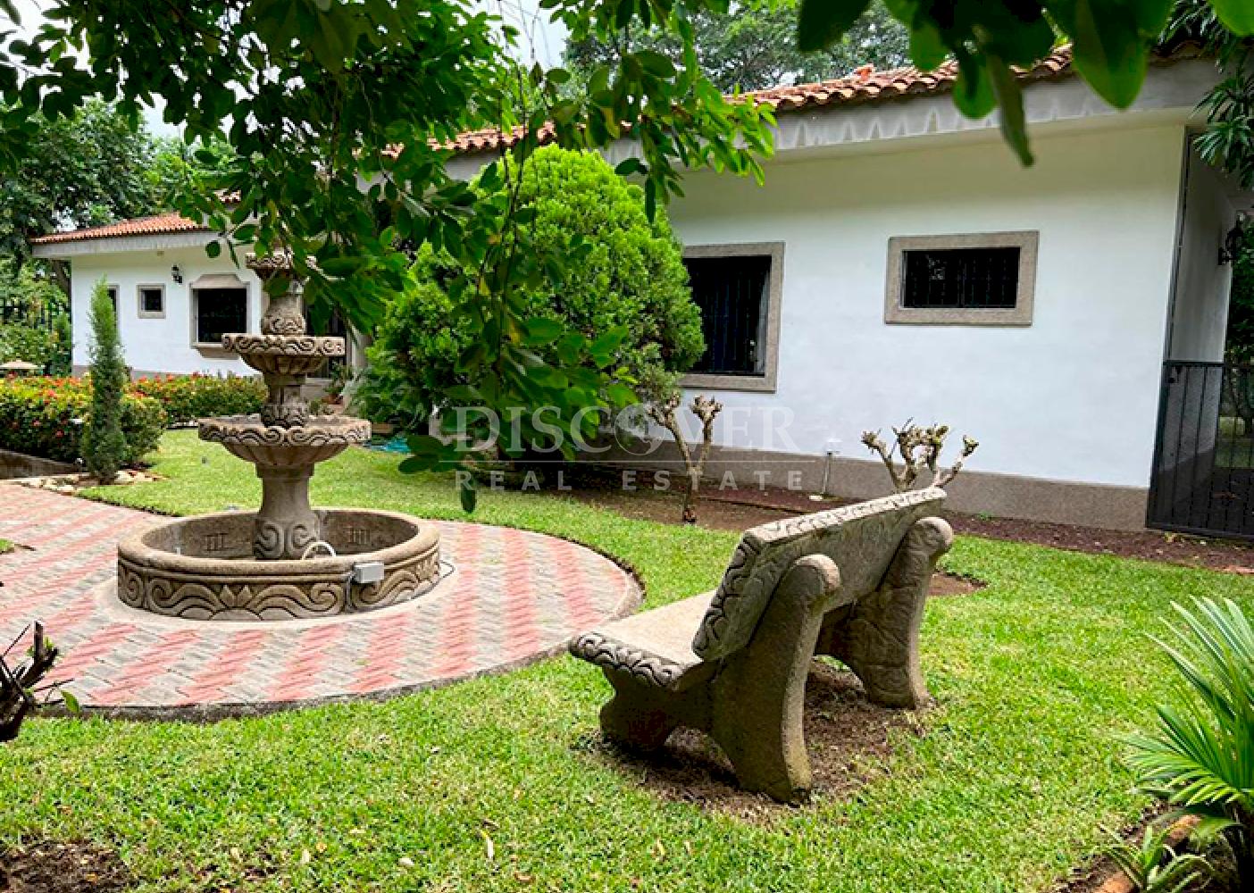  House for sale and rent in Carretera Vieja León 