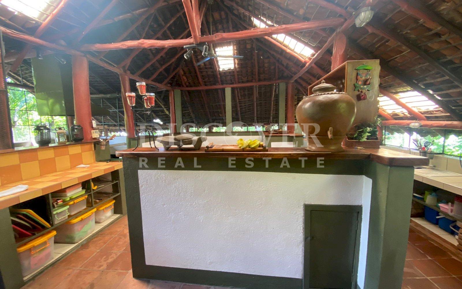  Islet for sale in the port of Asese