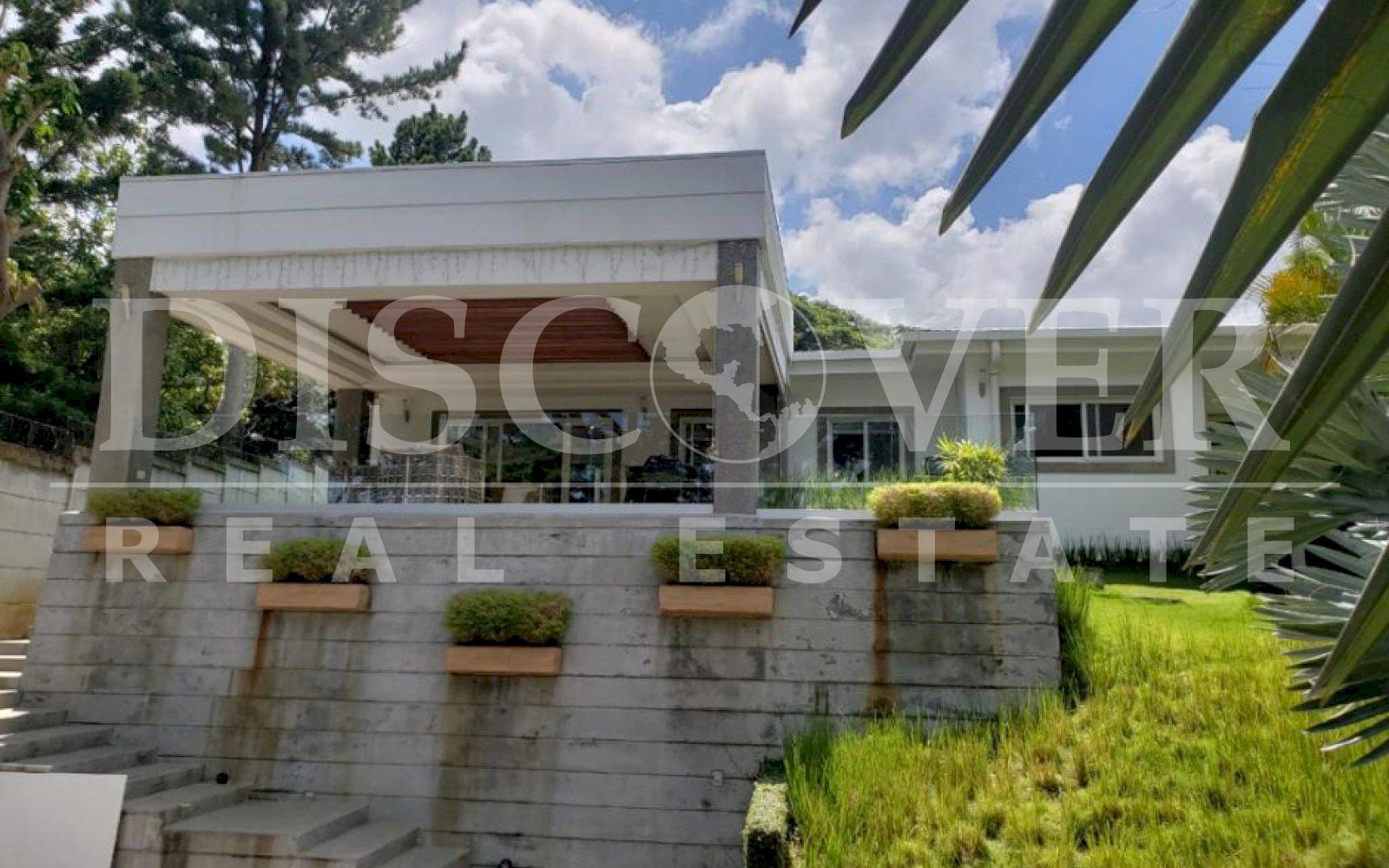  House for sale in km 12.7 southern highway at a price of $219,000