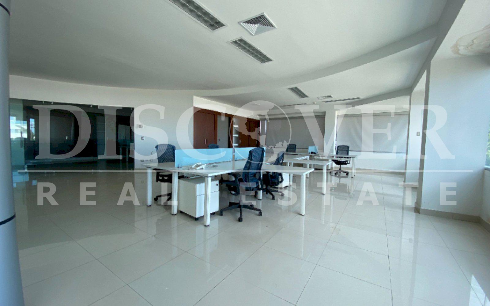 https://images.discovernica.com/propiedad/1600/125198.jpg.jpeg