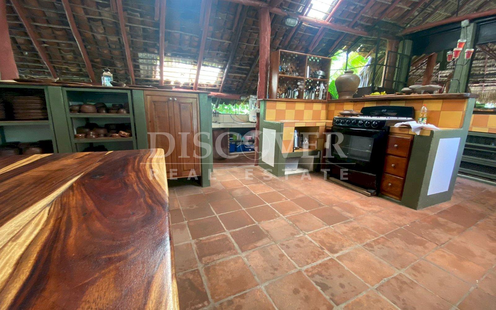  Islet for sale in the port of Asese