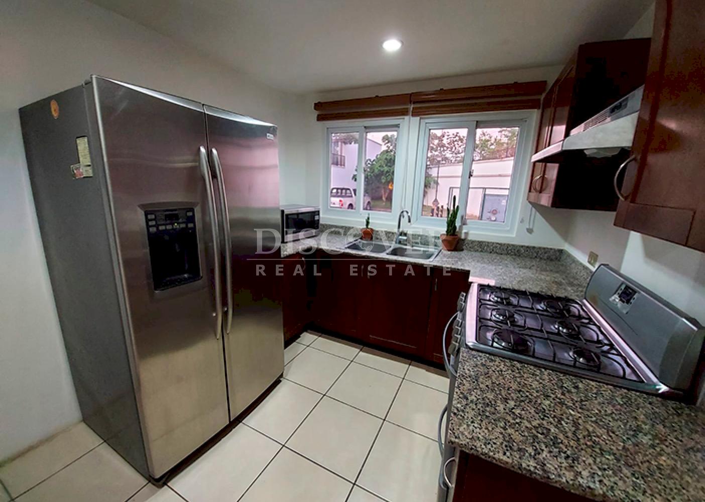 Fully furnished house for rent in a condominium - Las Colinas