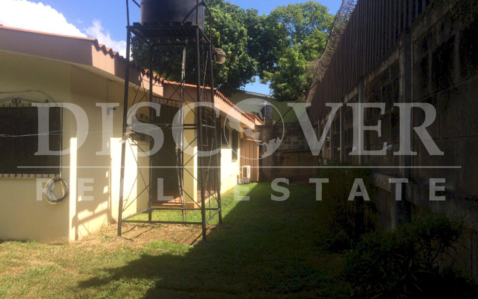 
Apartment for Rent in Las Colinas