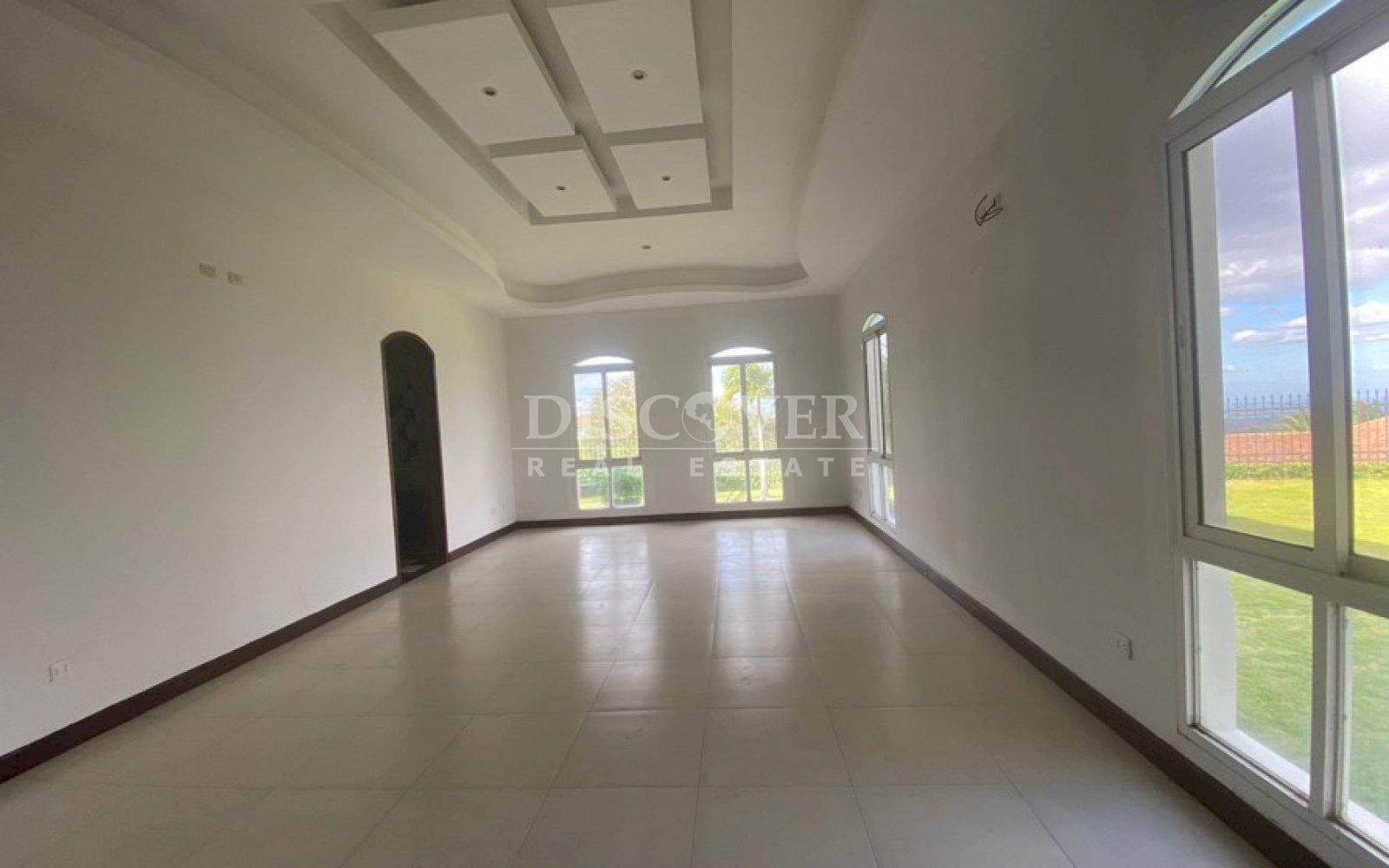 https://images.discovernica.com/propiedad/1600/126101.jpg