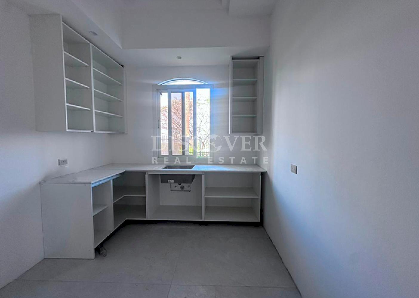 Casa en venta en la zona residencial de Villa Fontana