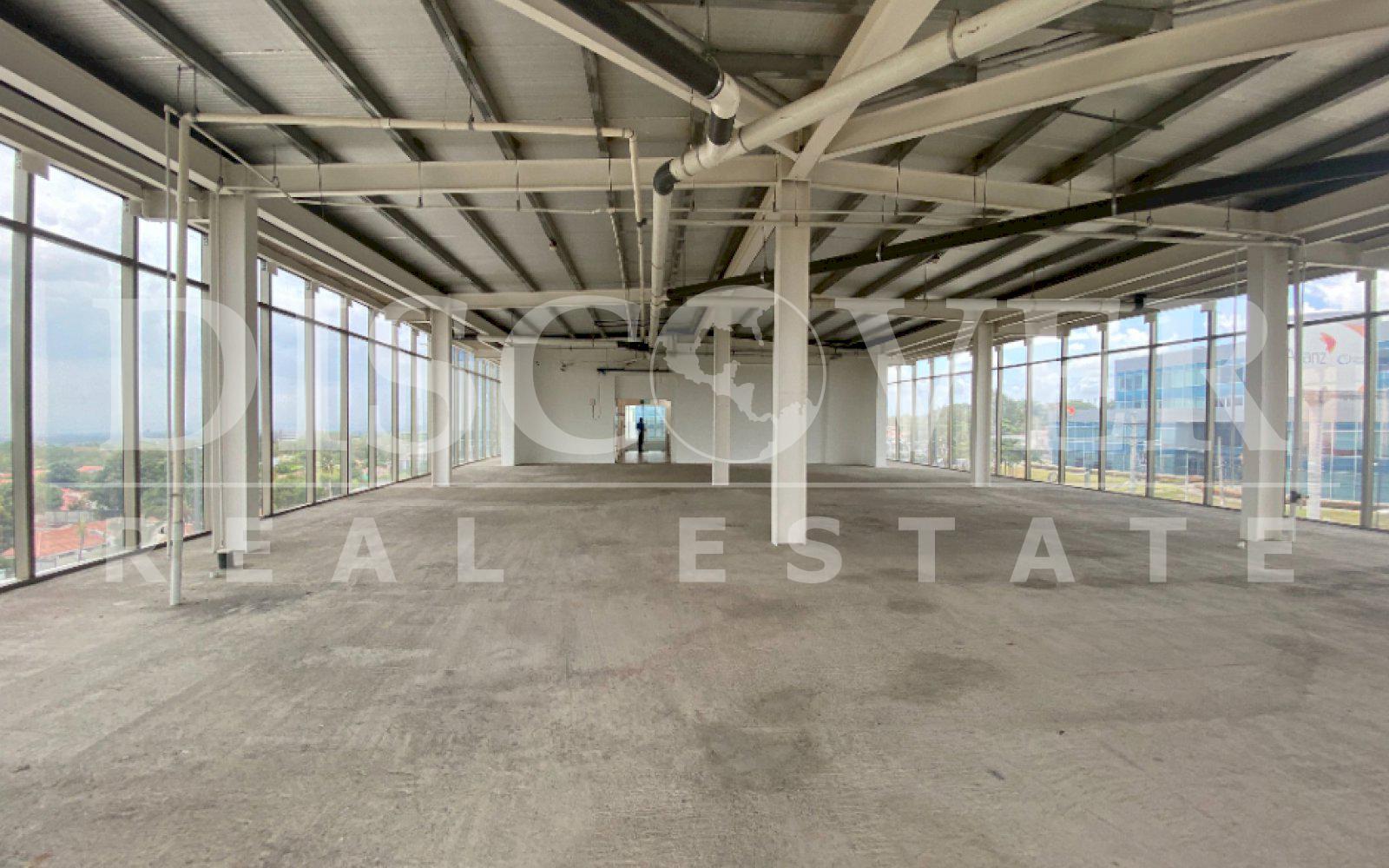  Office Modules for Rent on the Jean Paul Genie Runway ID 12574