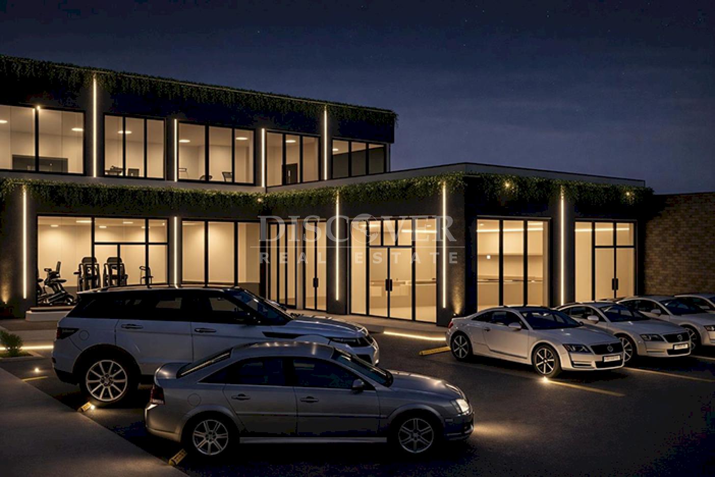  Retail space available for pre-lease in Villa Fontana