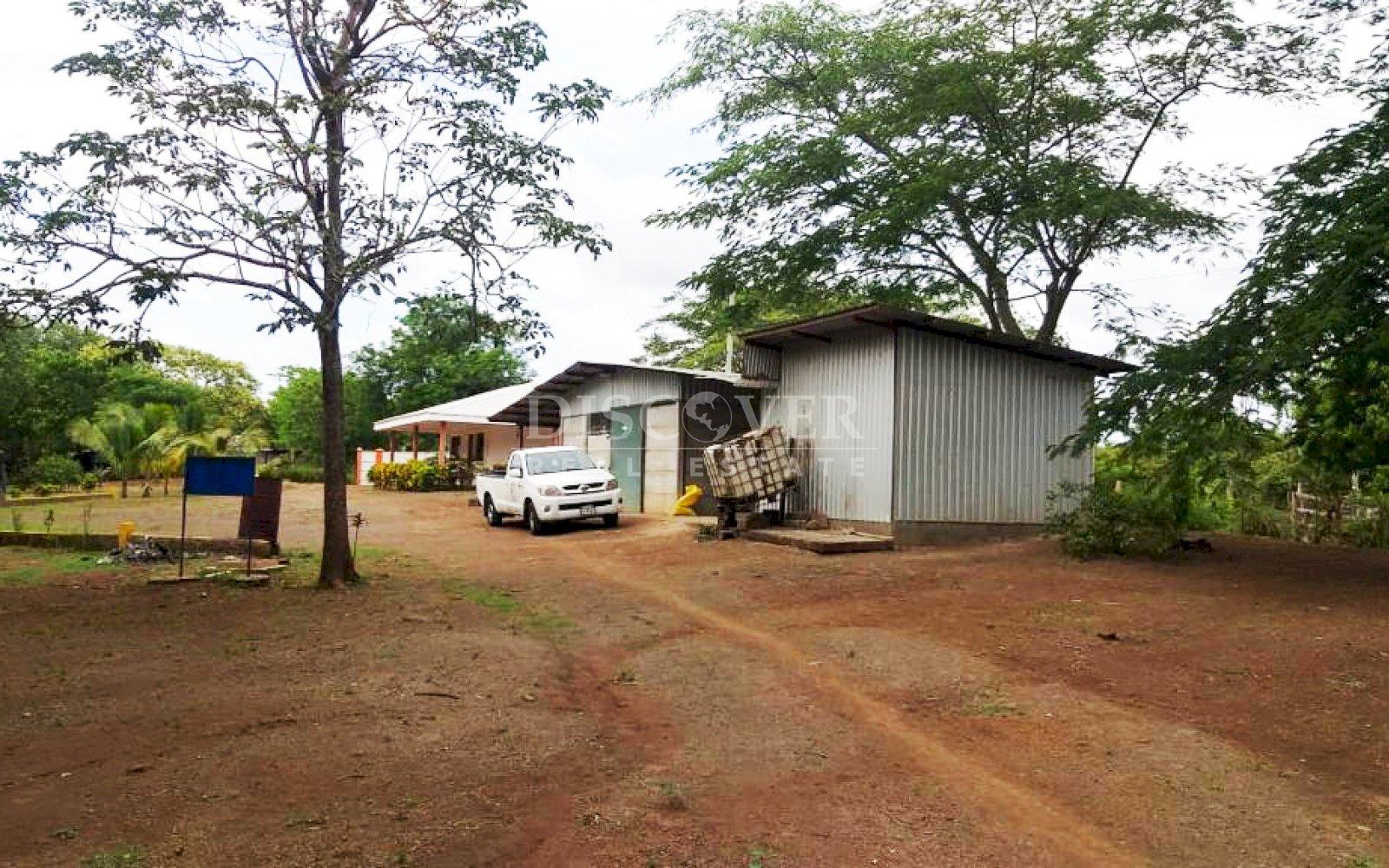  Property for sale in Carazo suitable for poultry.