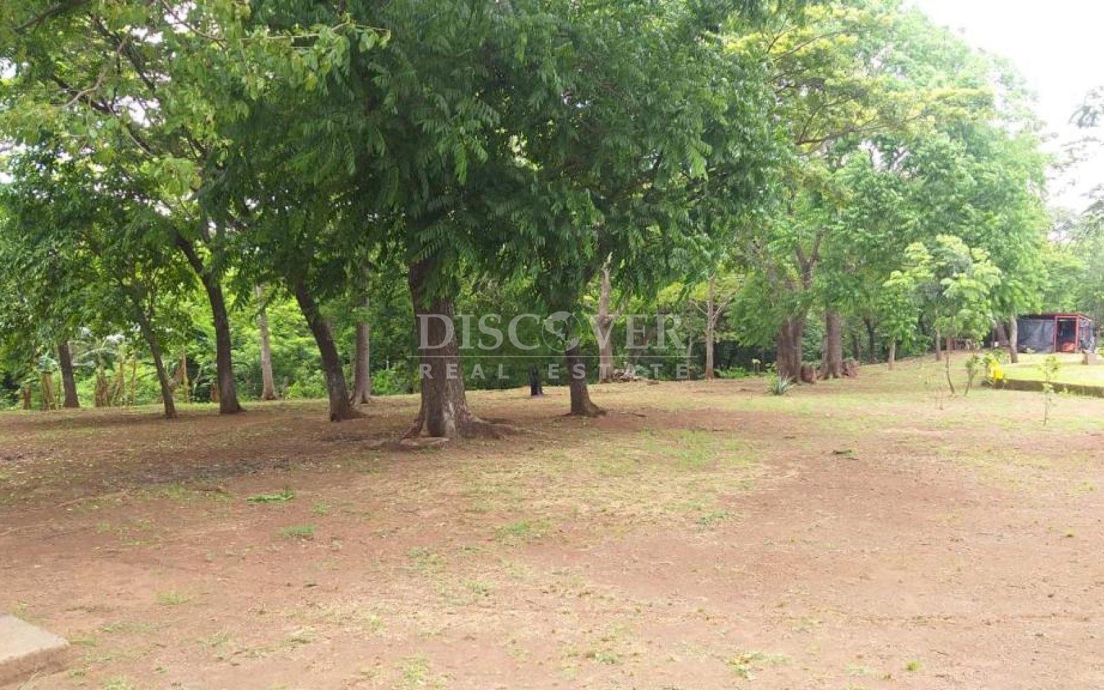  Property for sale in Carazo suitable for poultry.
