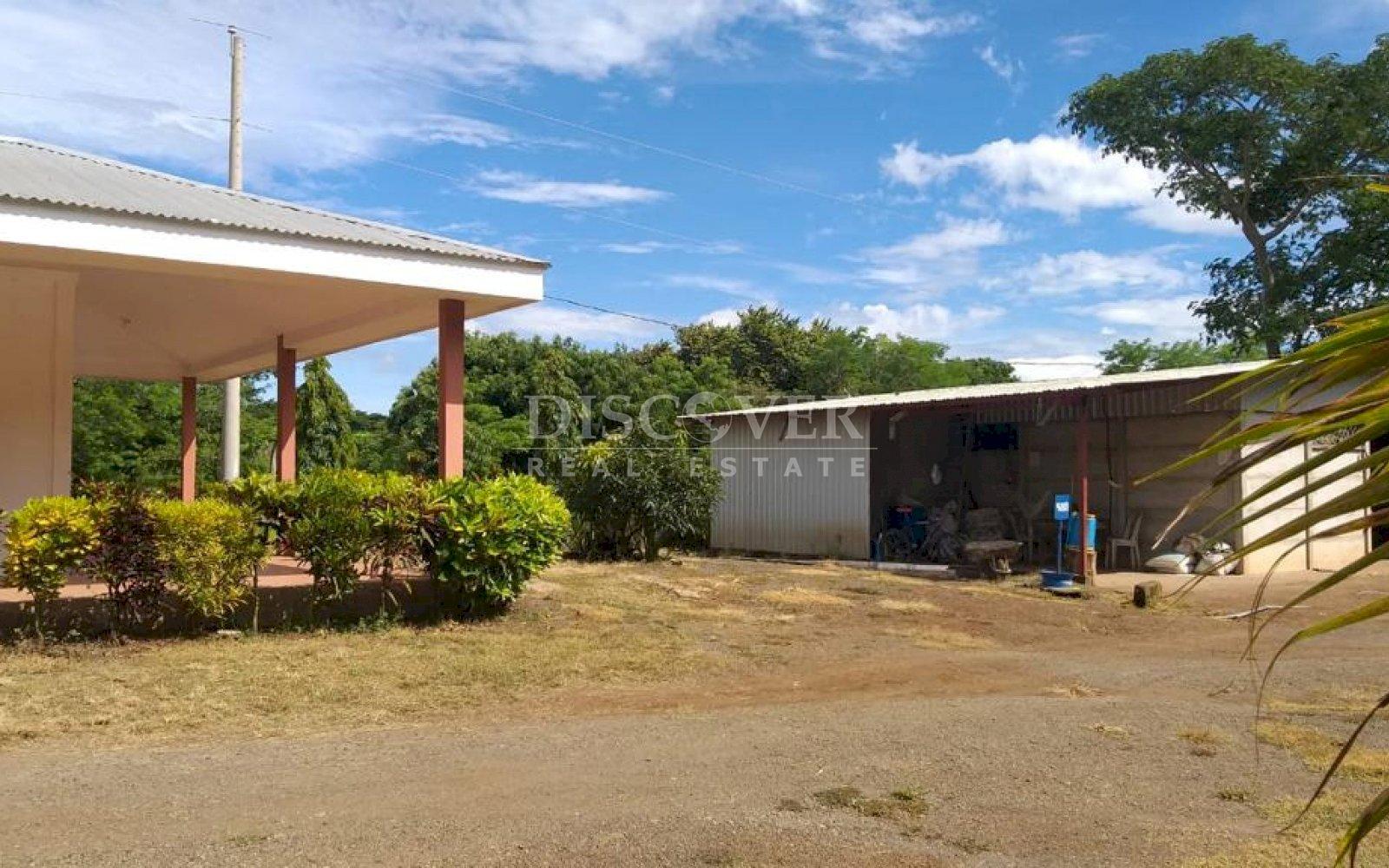  Property for sale in Carazo suitable for poultry.