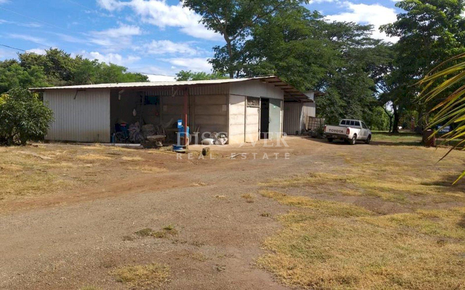  Property for sale in Carazo suitable for poultry.