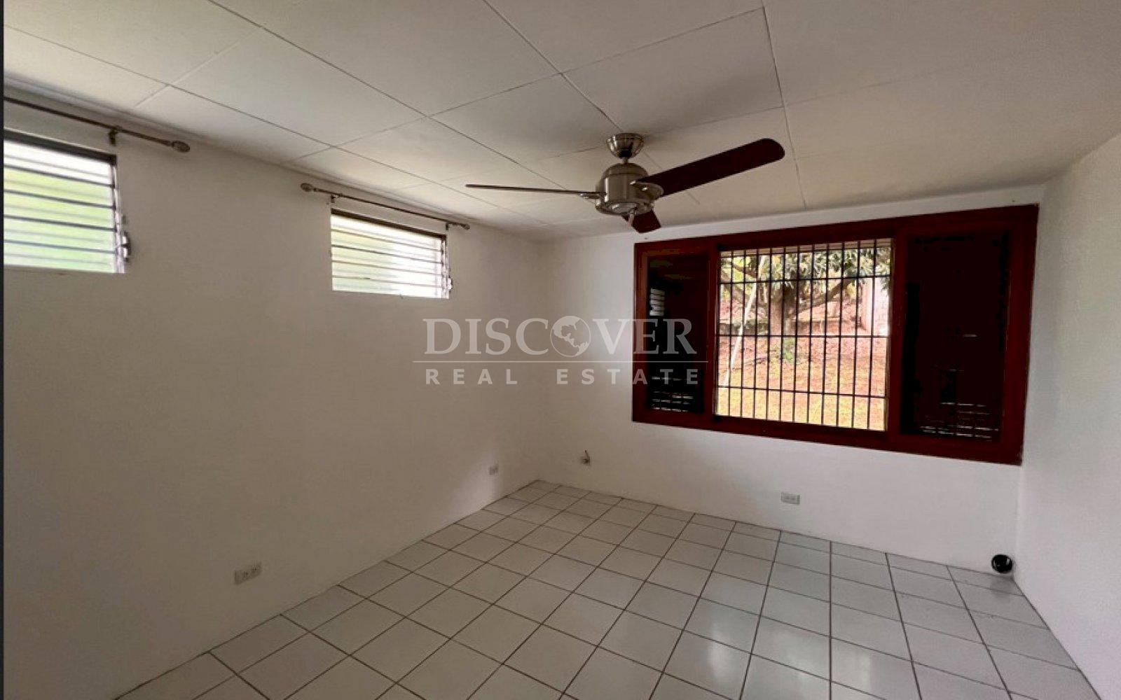 https://images.discovernica.com/propiedad/1600/1325894745258.jpg