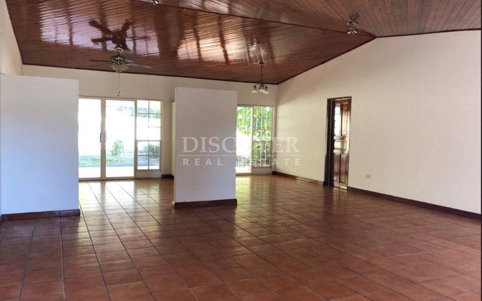 https://images.discovernica.com/propiedad/1600/133662.jpg