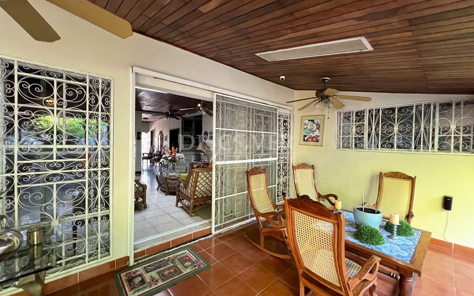  House for sale in Reparto San Juan