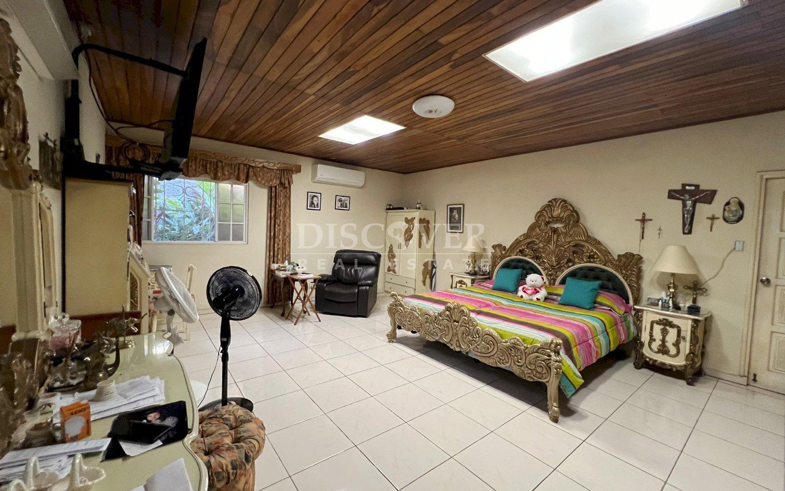  House for sale in Reparto San Juan