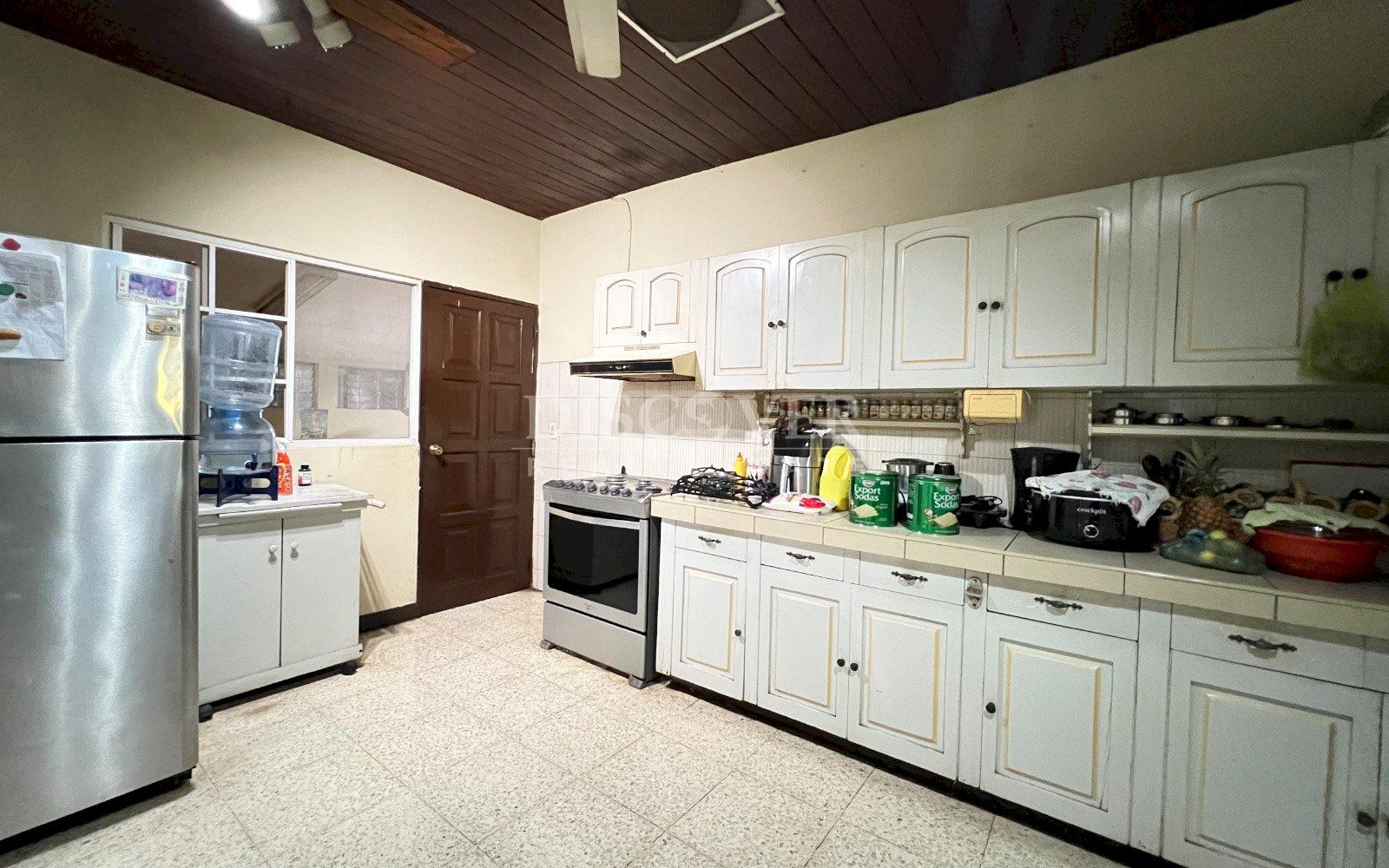  House for sale in Reparto San Juan