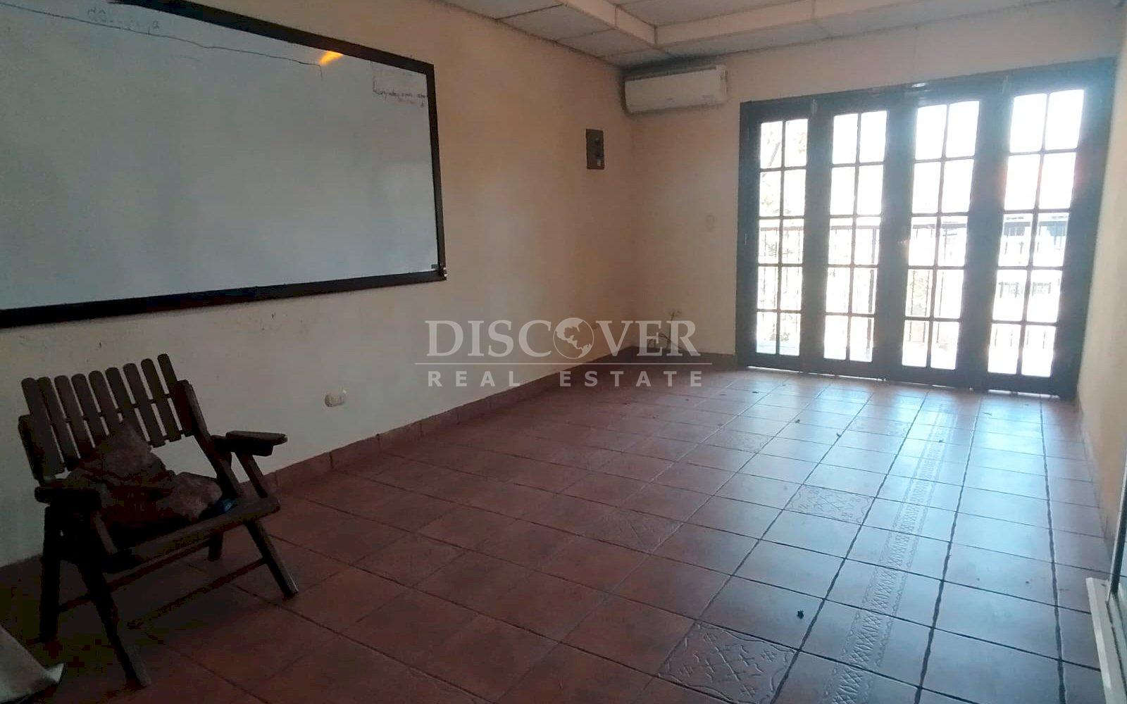  House for rent ideal for office or clinic in Villa Fontana