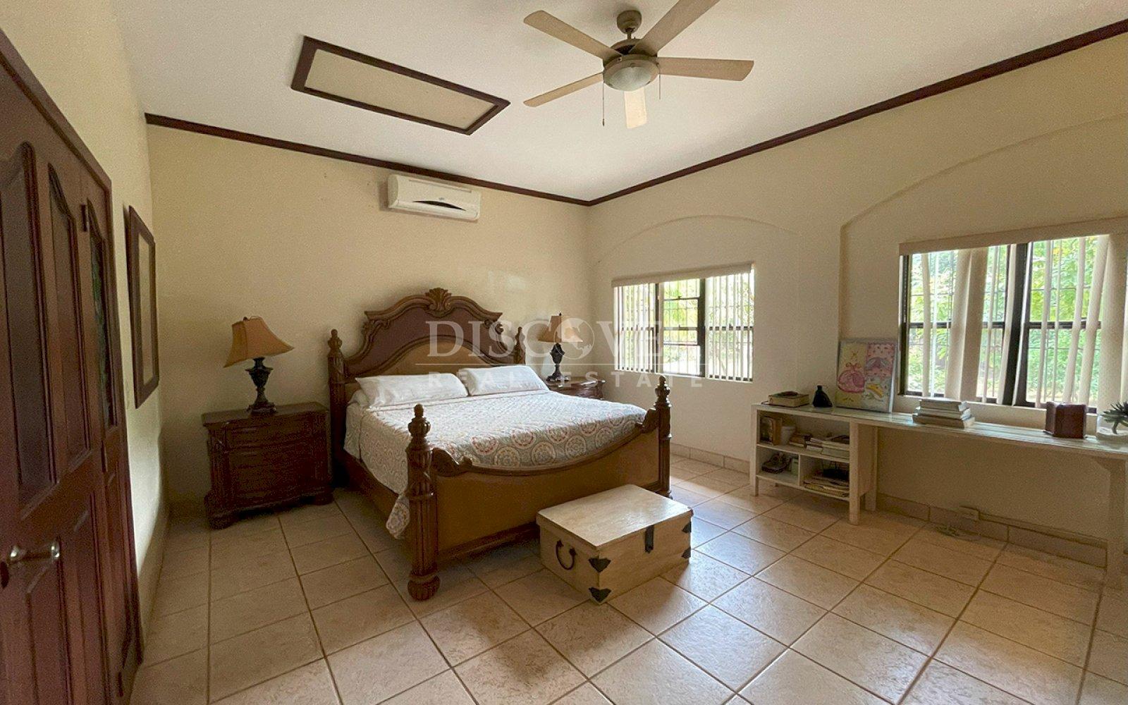  House for Sale in Veracruz – Spacious, Modern, and Functional