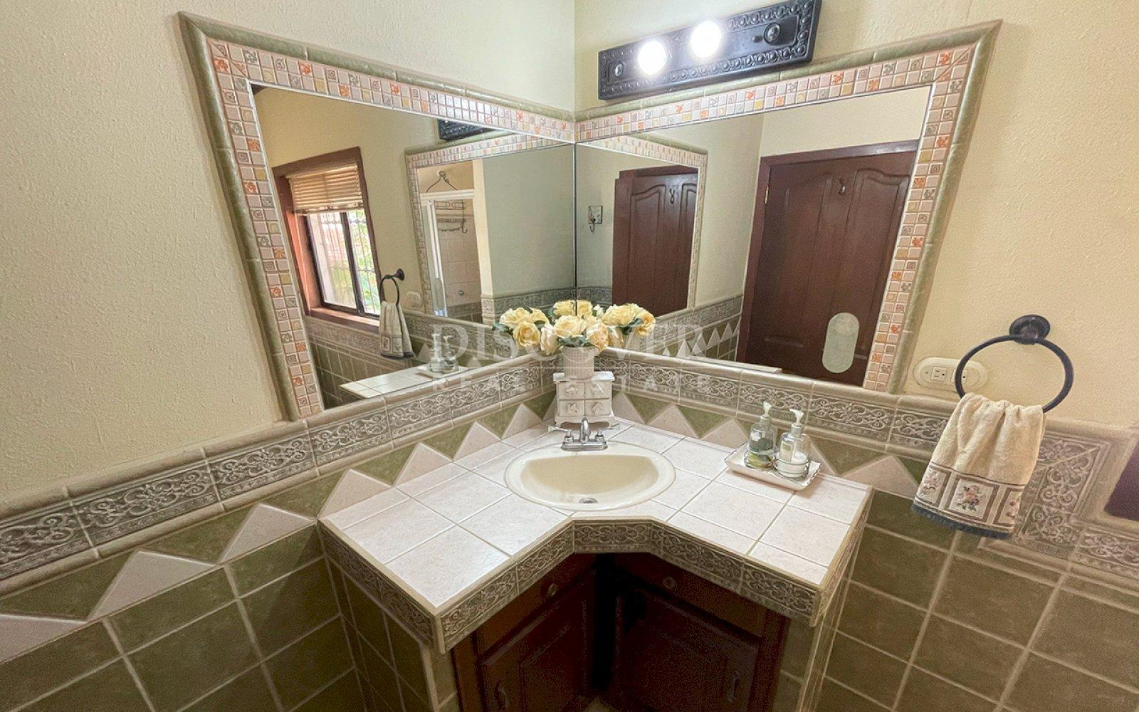  House for Sale in Veracruz – Spacious, Modern, and Functional