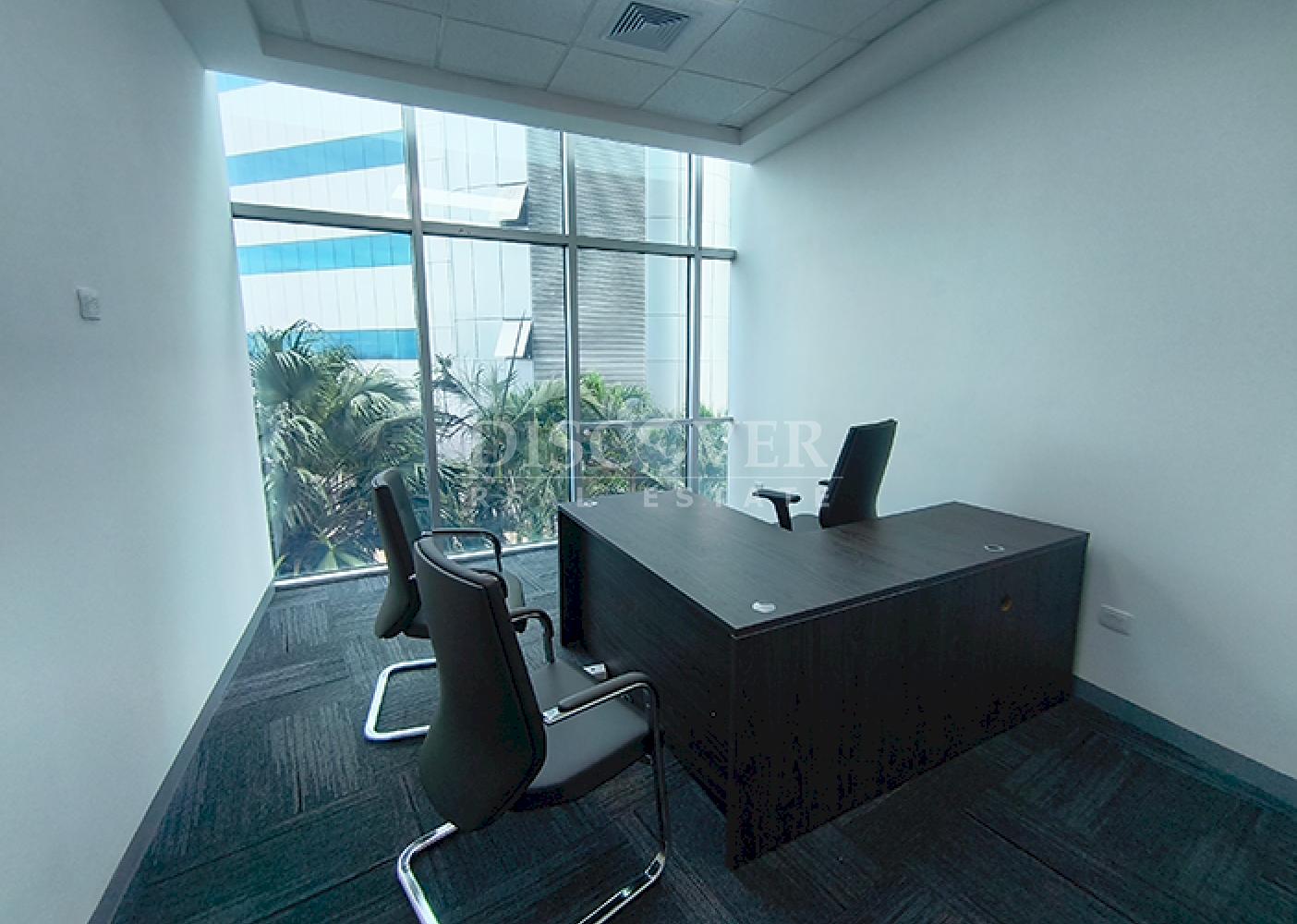 Office spaces for rent in a corporate building on Pista Suburbana