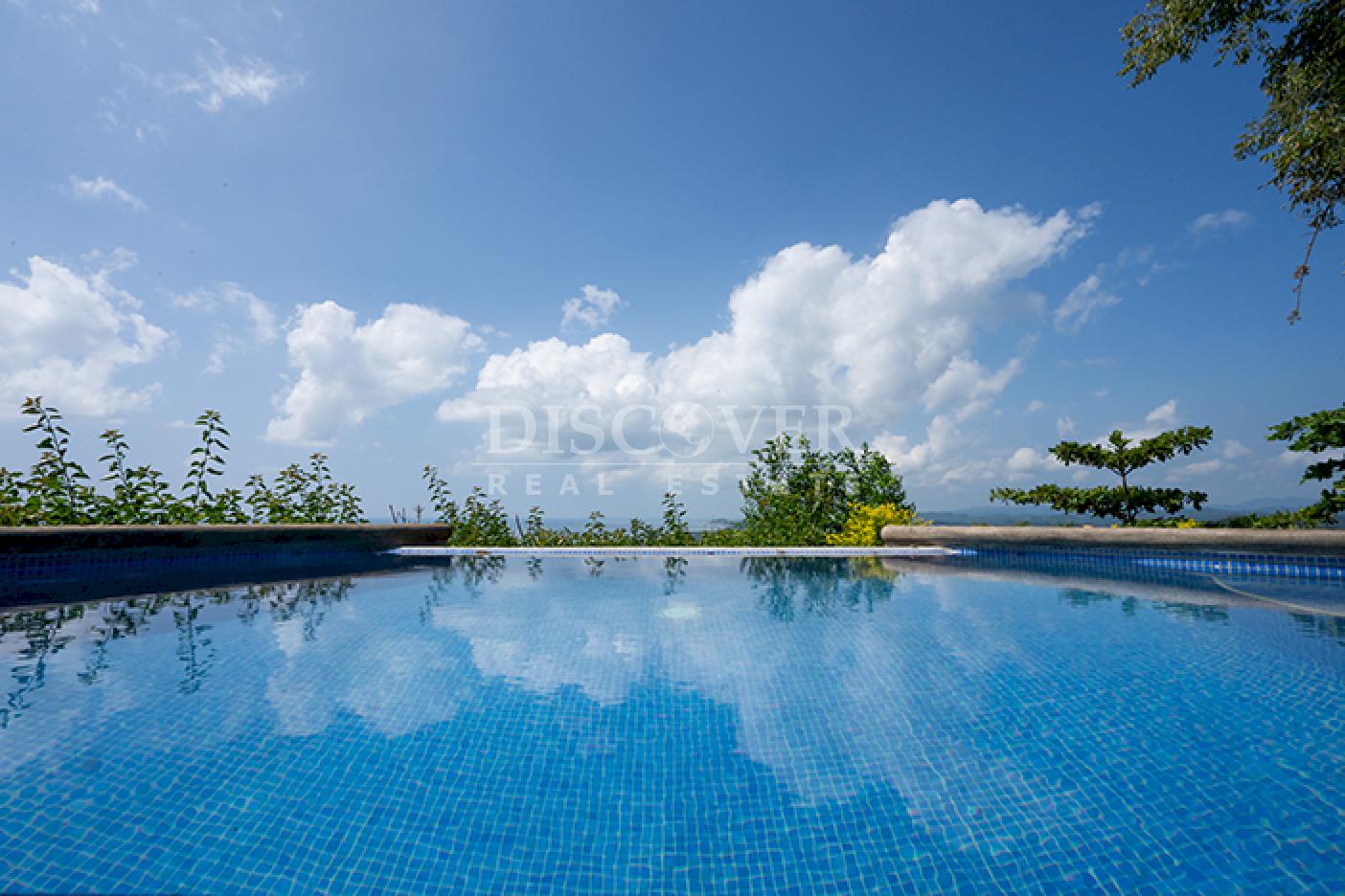  Luxury beach house for sale in Rancho Santana