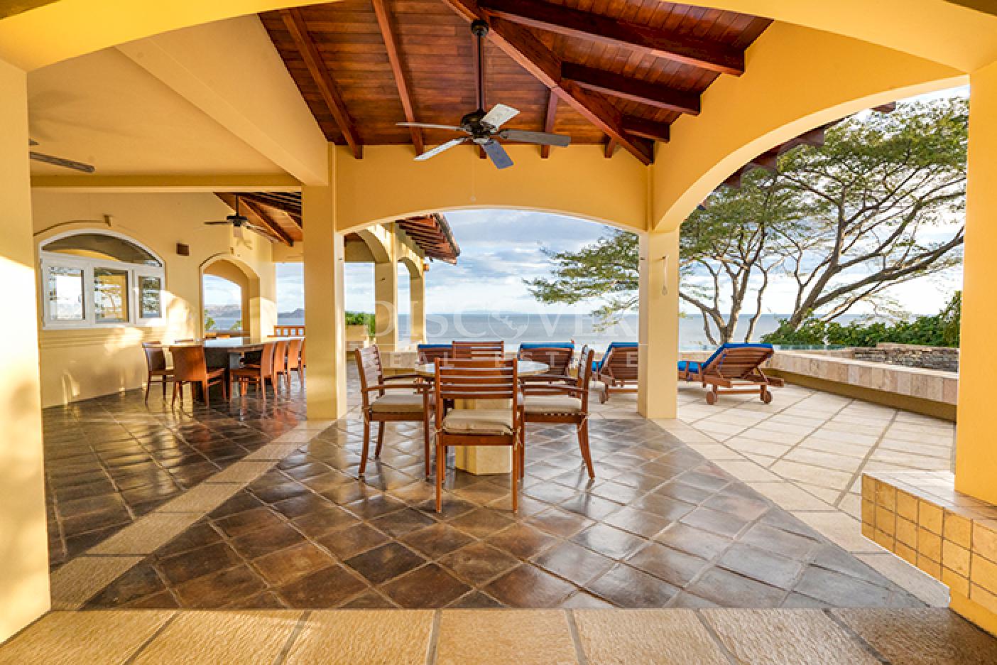  Spectacular beach house for sale in Rancho Santana