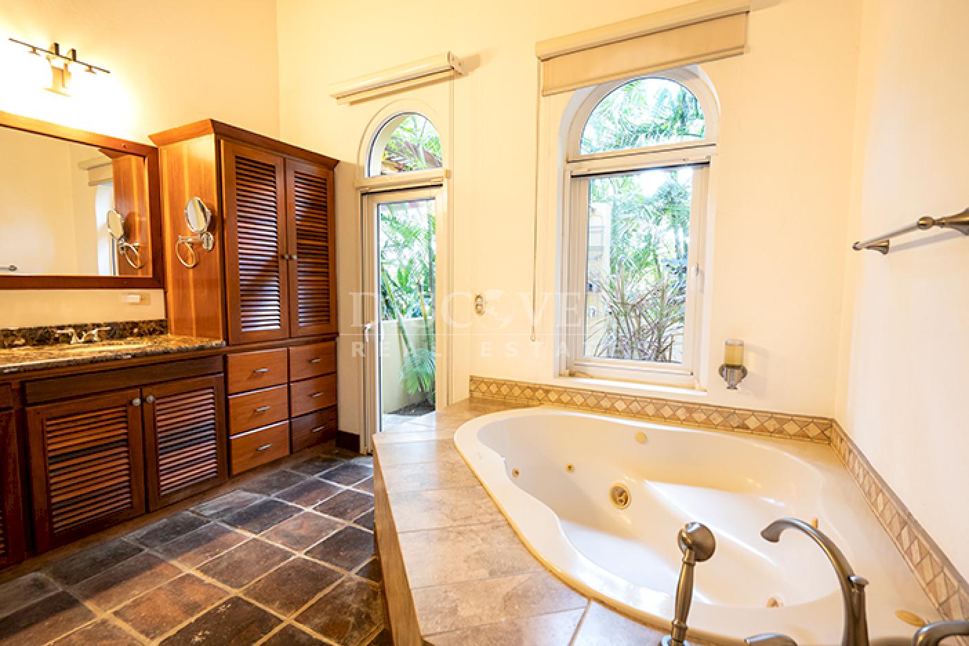  Spectacular beach house for sale in Rancho Santana