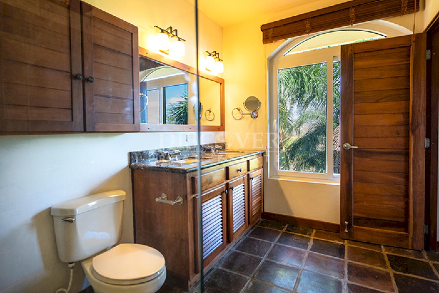  Spectacular beach house for sale in Rancho Santana