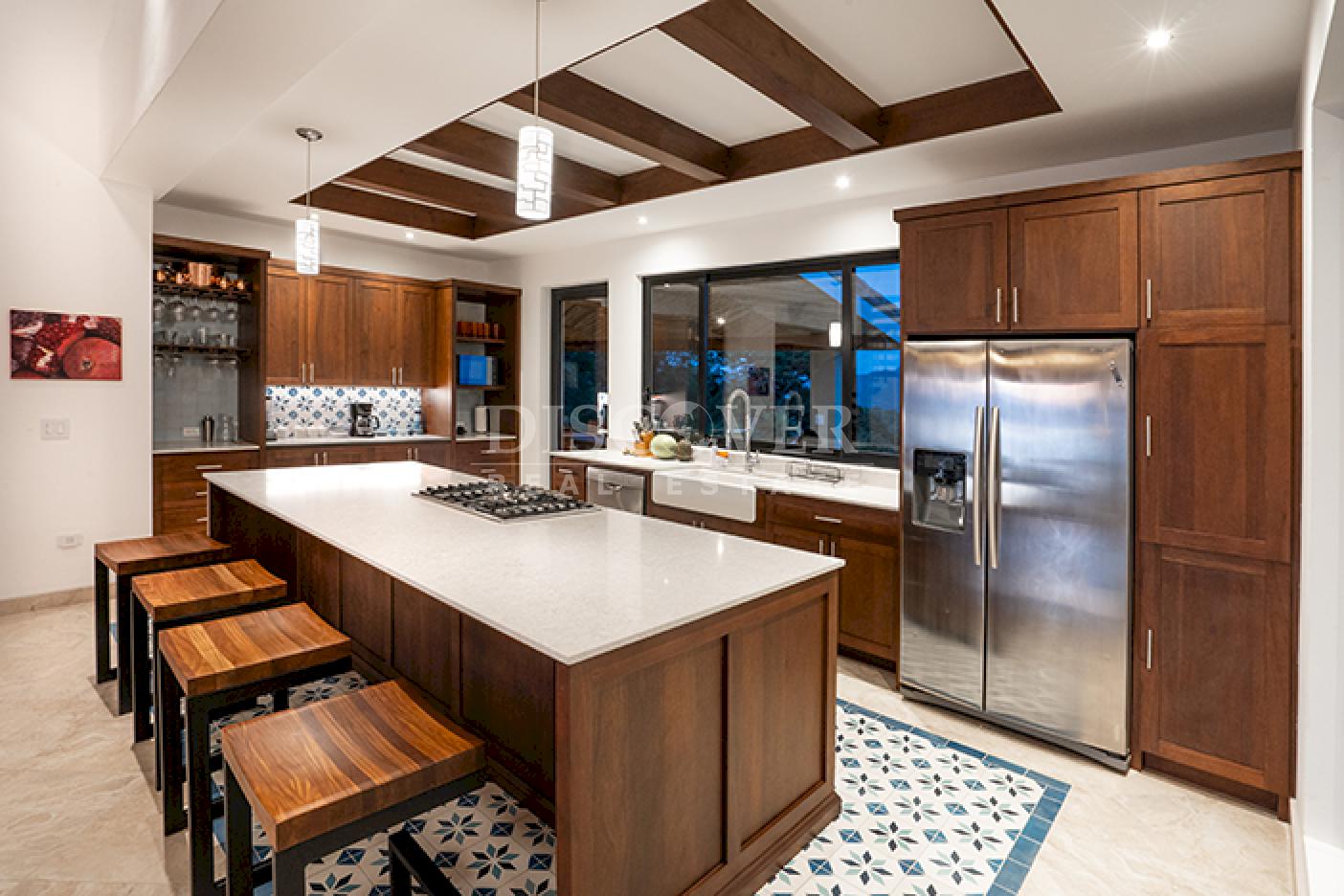  Spectacular beach house for sale, a paradise in Rancho Santana 