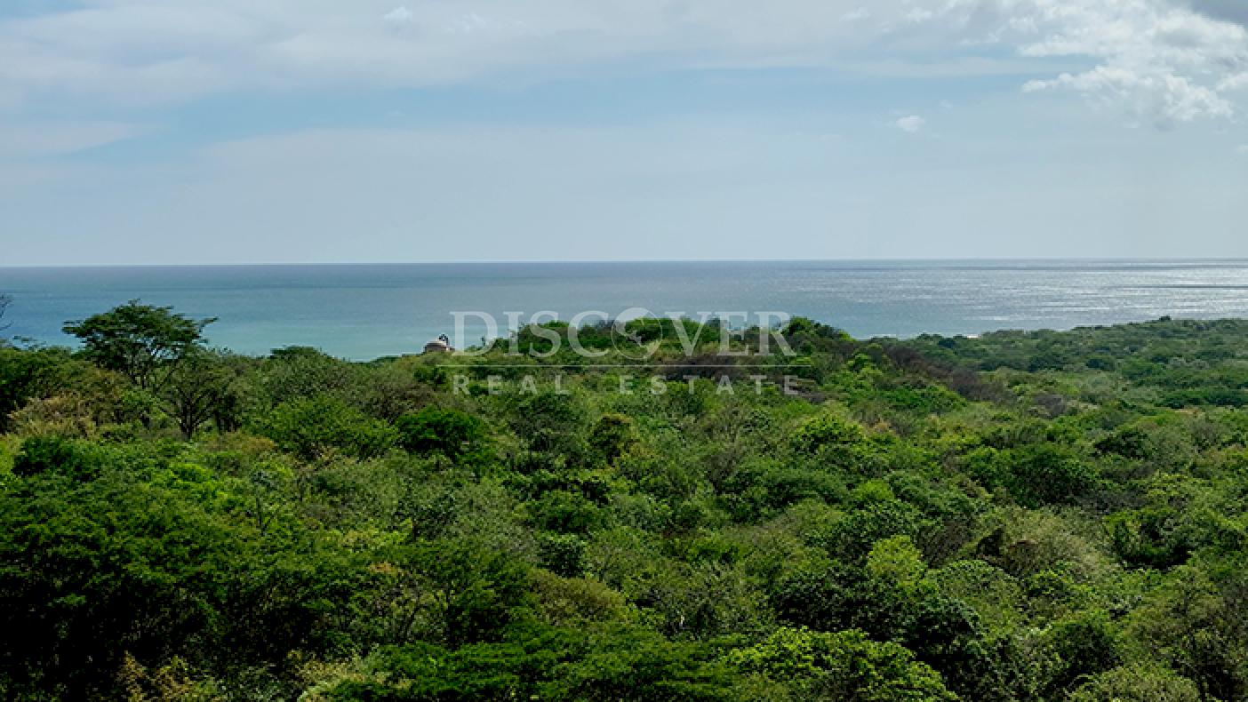  Lot with ocean view for sale in Rancho Santana