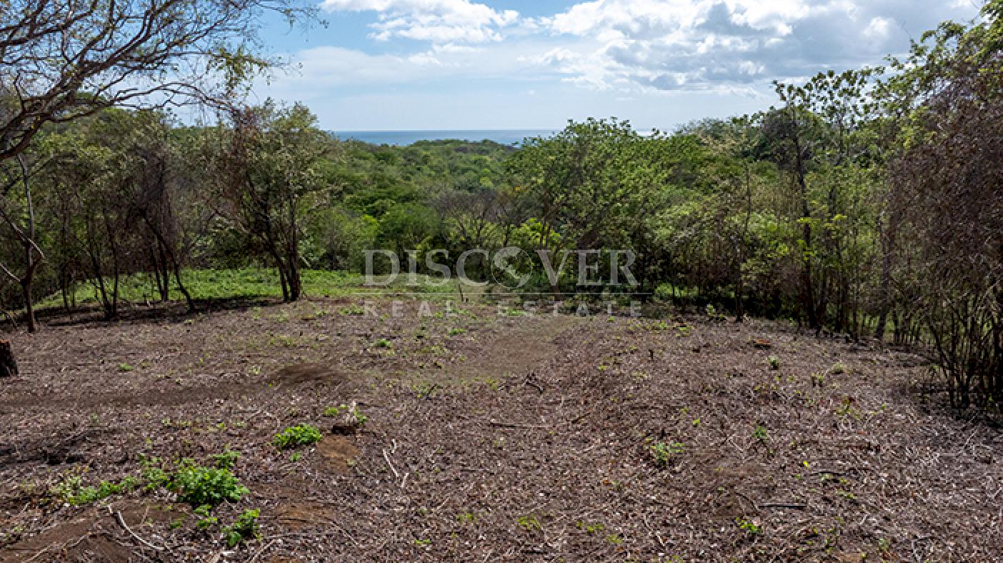  Lot with ocean view for sale in Rancho Santana