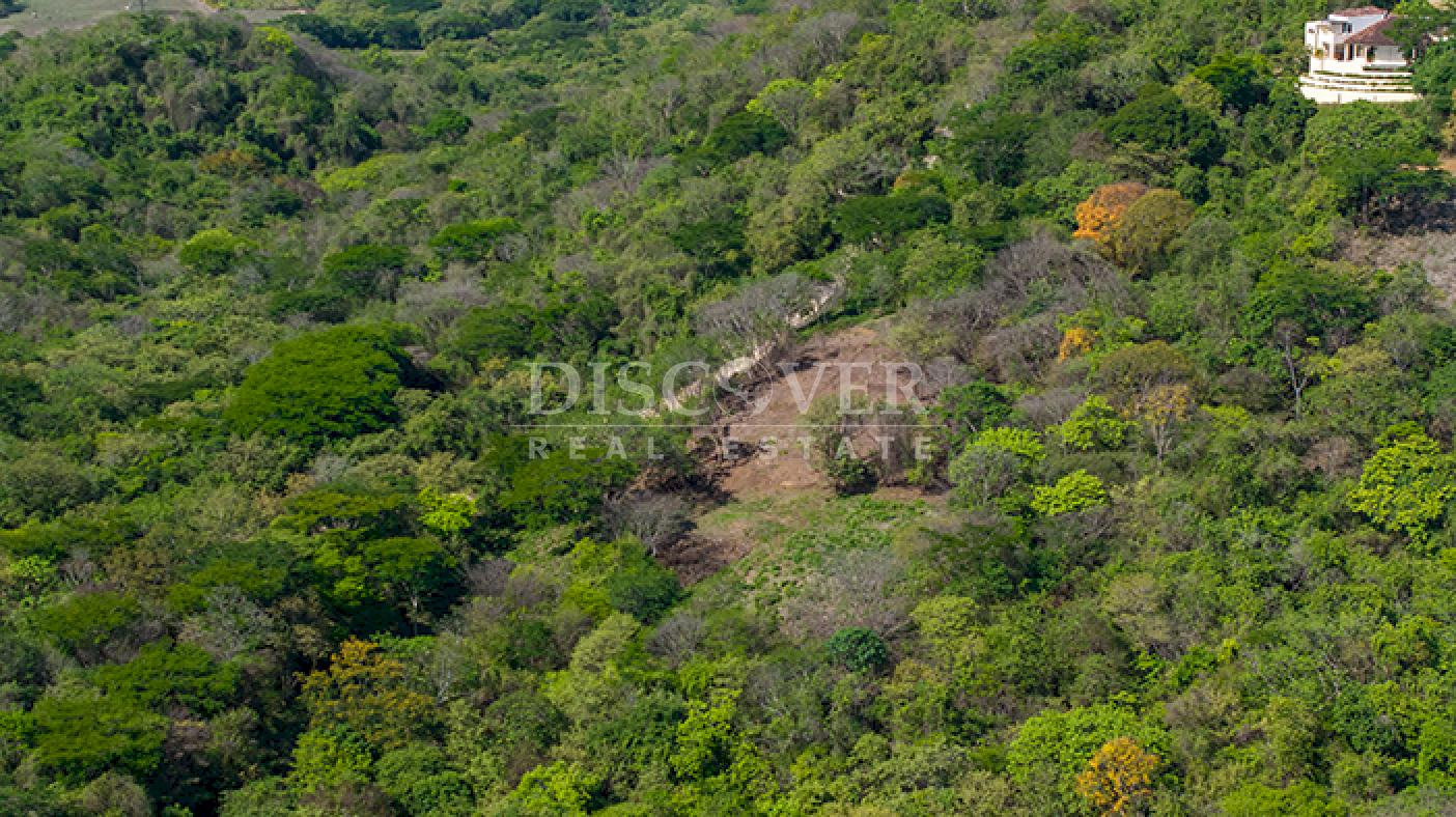  Lot with ocean view for sale in Rancho Santana