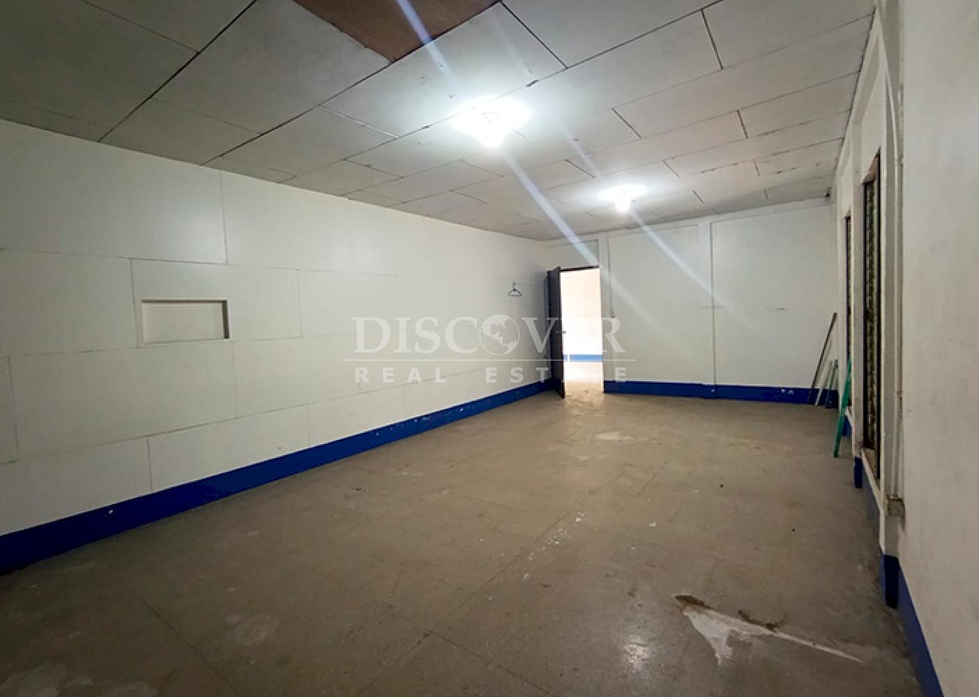  Commercial module for rent on the main road in Sébaco