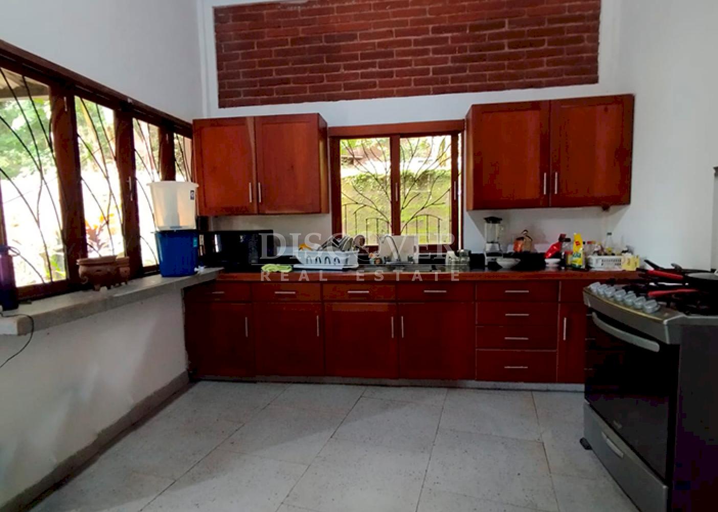  Cozy house for sale in Villa Fontana