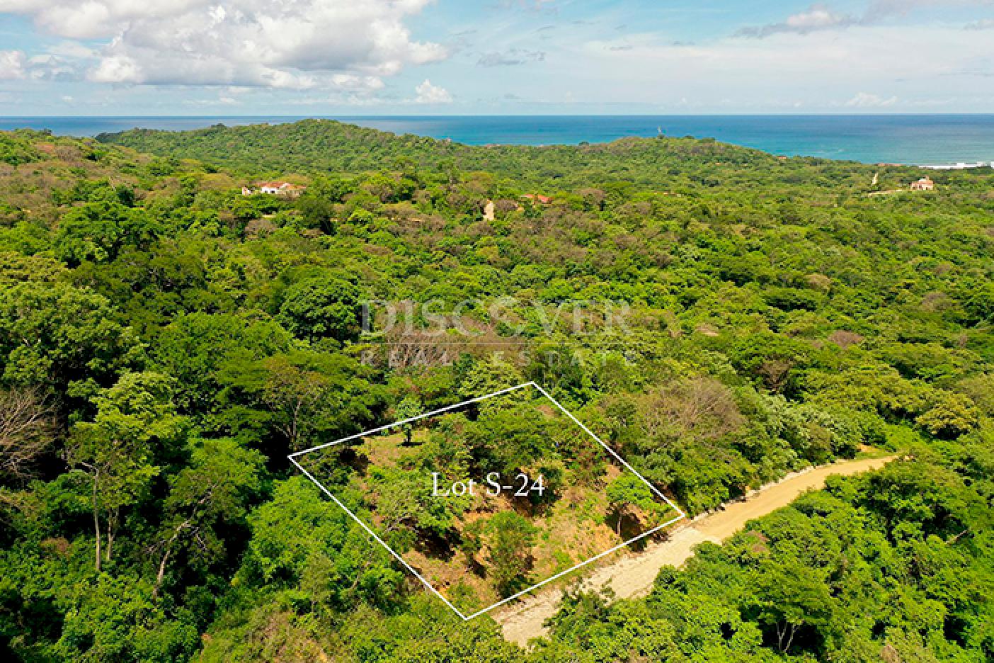 Ocean View Lot for Sale in Rancho Santana