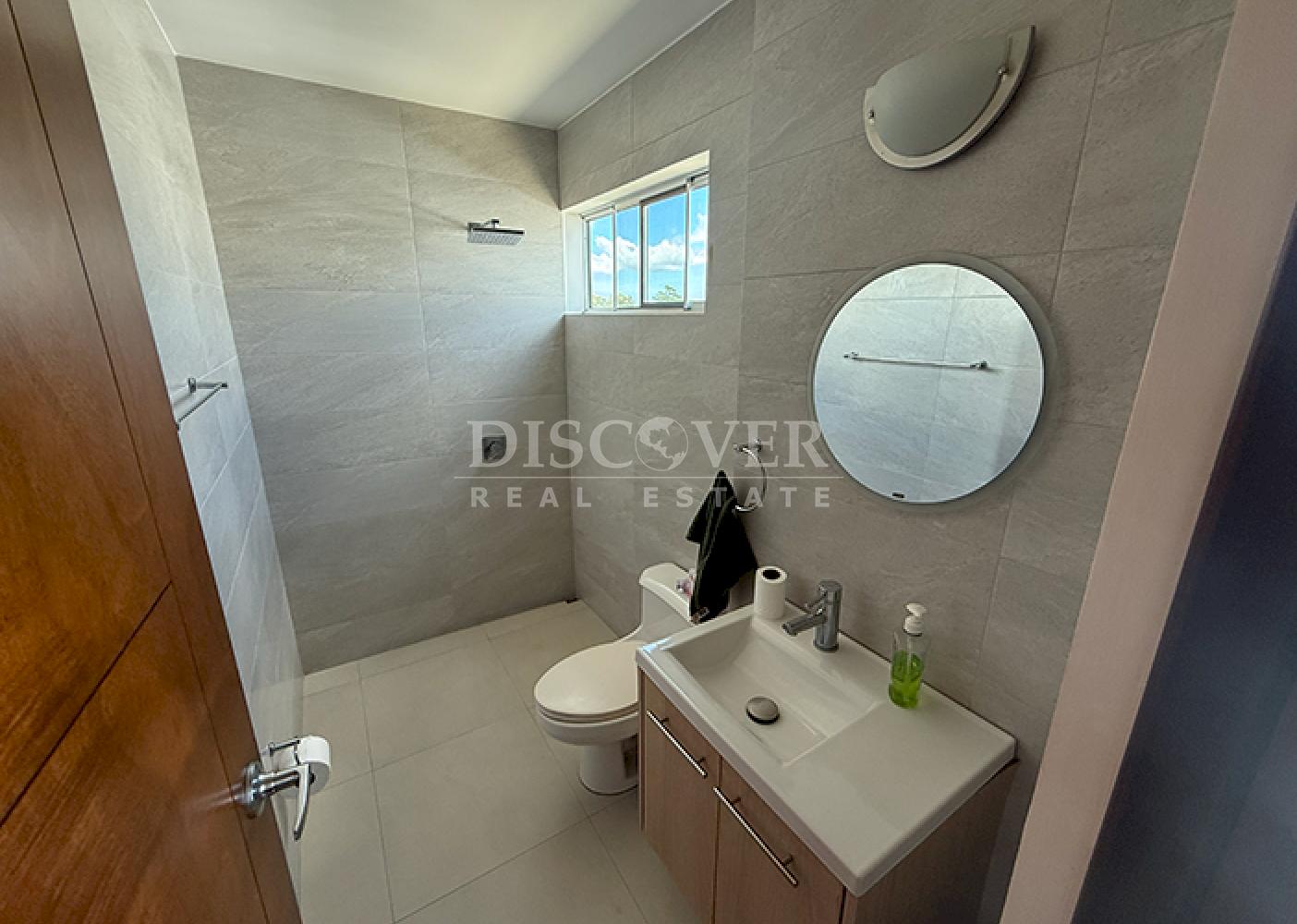  Townhouses for sale in condominium - Villa Fontana