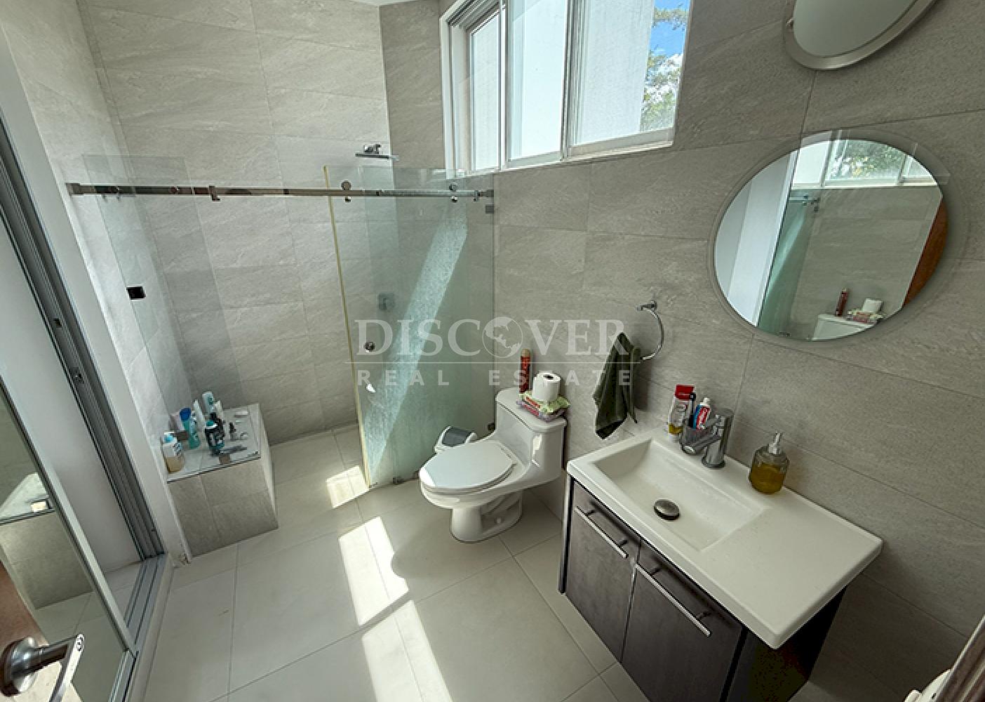  Townhouses for sale in condominium - Villa Fontana