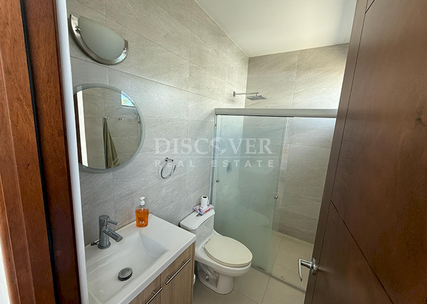  Townhouses for sale in condominium - Villa Fontana