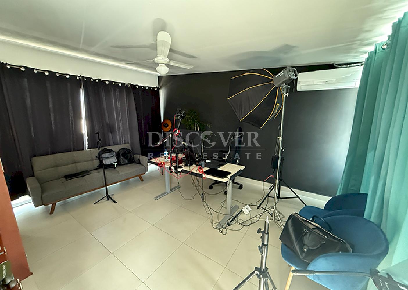  Townhouses for sale in condominium - Villa Fontana